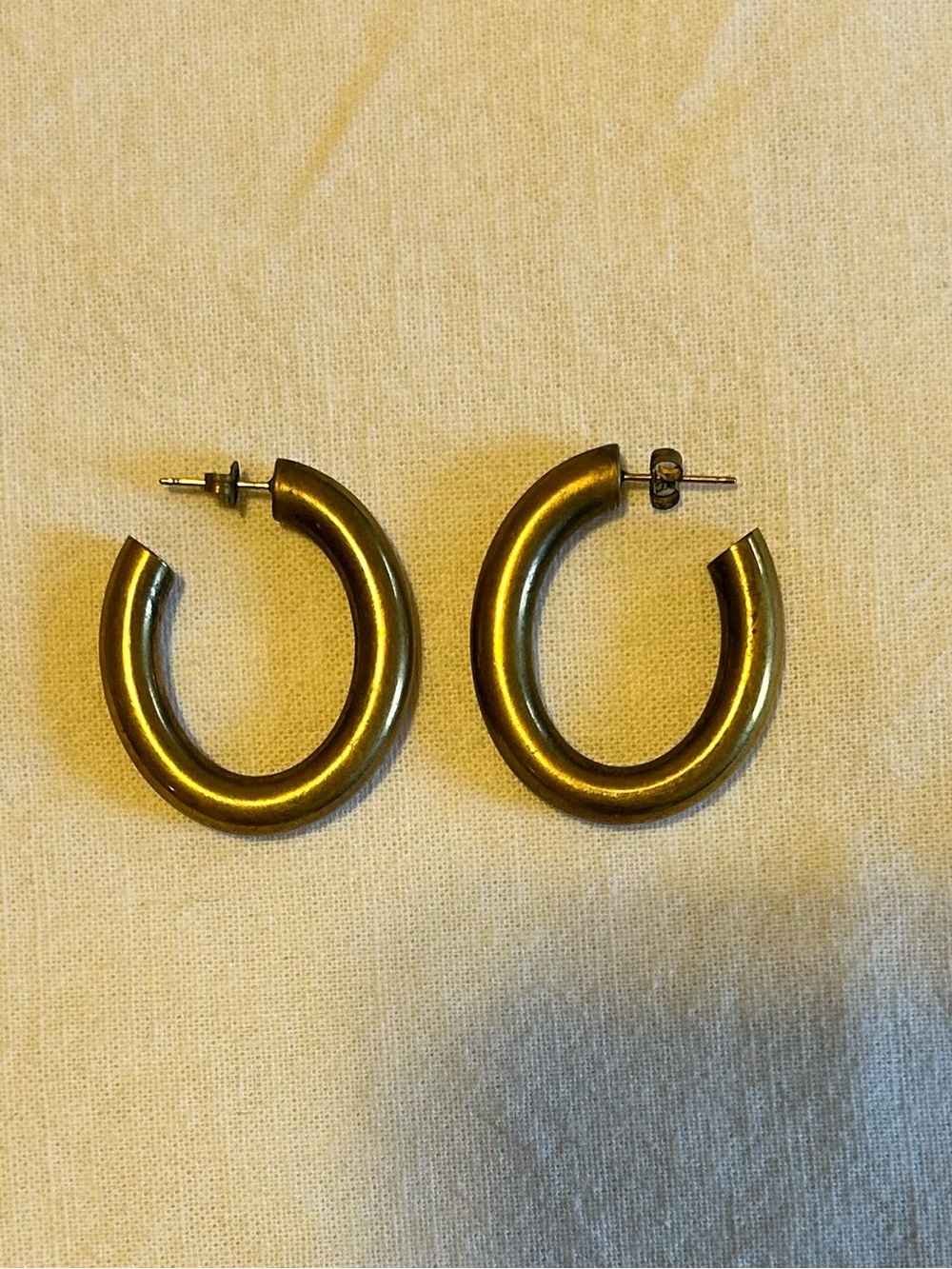 Laura Lombardi mini curve earrings
